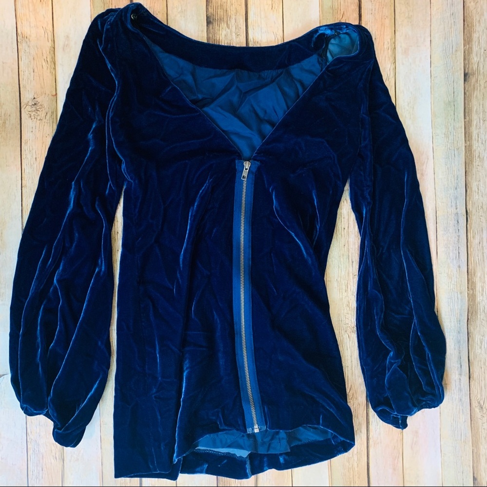 Elizabeth & James Blue Velvet Zip Up top size 0